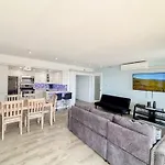 Ilikai Apt 1822-2Br2Ba Modern Unit With Ocean &Harbor Views No Resort Fees