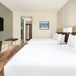 Ac Hotel By Marriott Honolulu