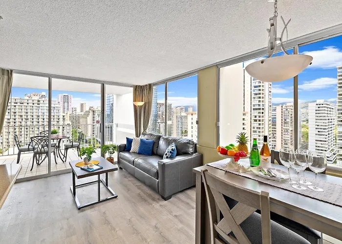 Pacific Monarch - 1 Bedroom - Ocean And City Views!