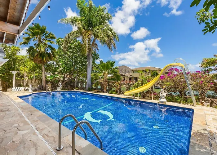 Tranquil Marina Front Pool House Resort