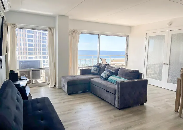 Ilikai Apt 1822-2Br2Ba Modern Unit With Ocean &Harbor Views No Resort Fees