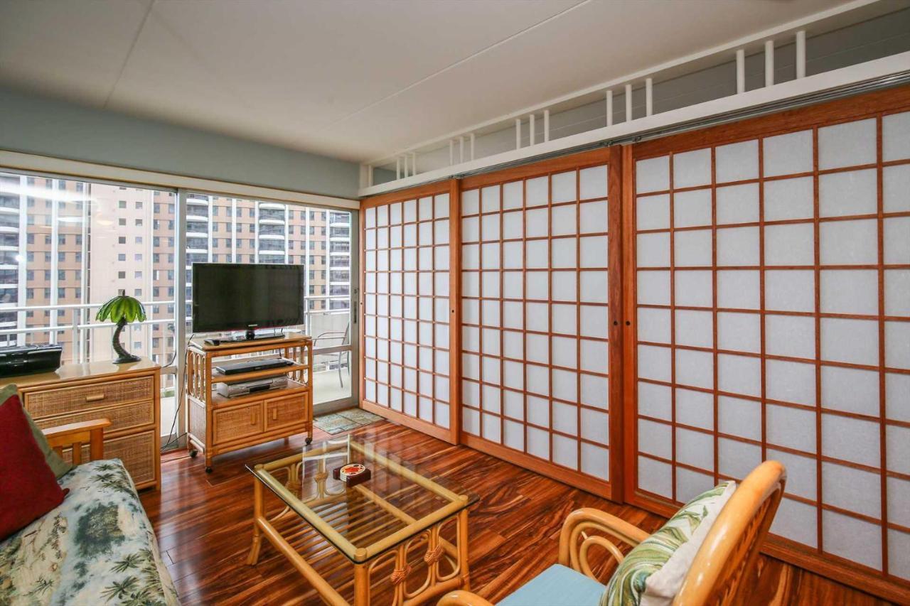 Ilikai 1038 Holiday home *