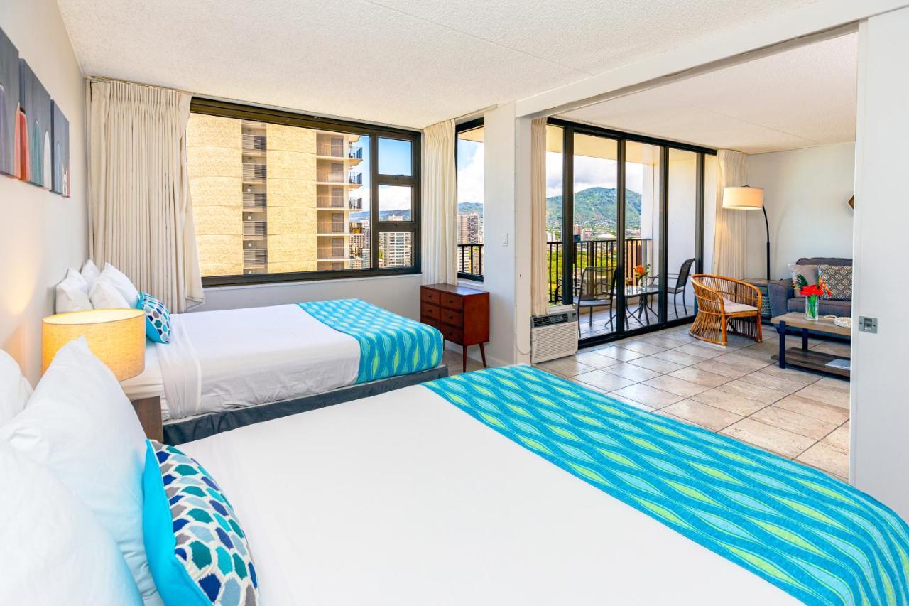 High-floor Stylish Ocean Views With Parking Apartment