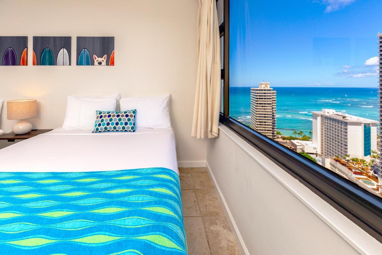 High-floor Stylish Ocean Views With Parking * Honolulu