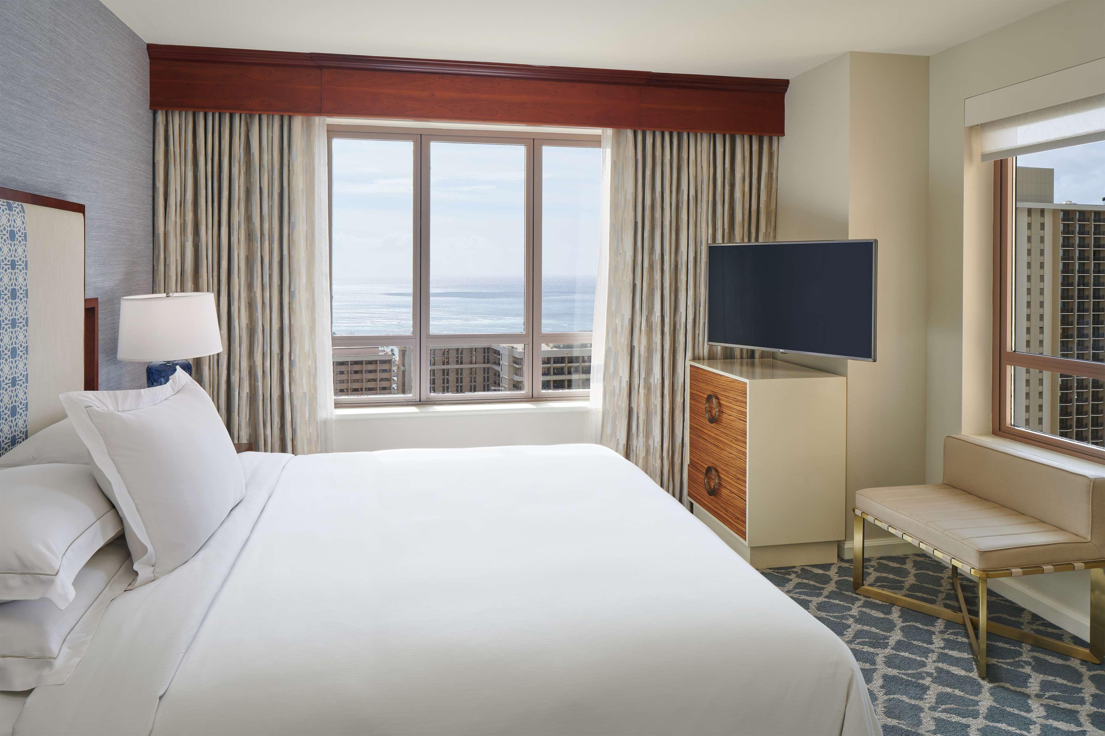Hilton Grand Vacations Club Grand Waikikian Resort Honolulu