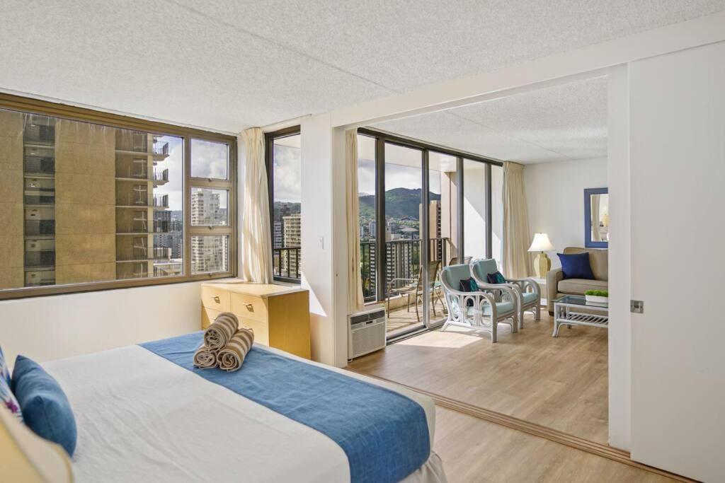 Ka Maluhia Suite, 1 Bed 1 Bath & 1 Free Parking Apartment