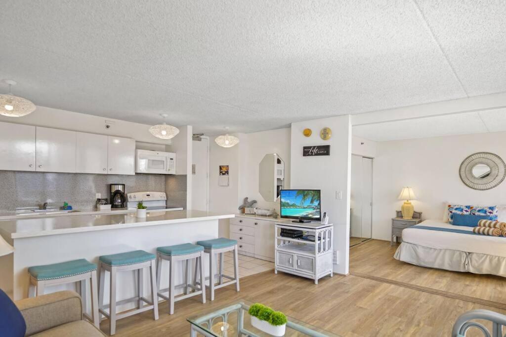 Ka Maluhia Suite, 1 Bed 1 Bath & 1 Free Parking