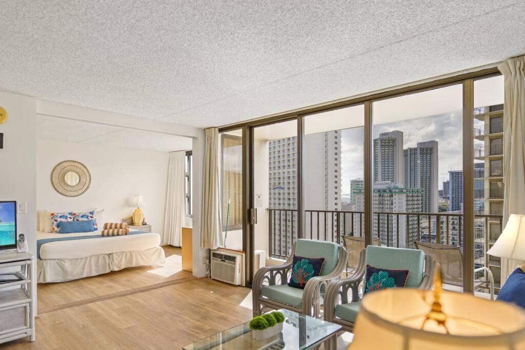 Ka Maluhia Suite, 1 Bed 1 Bath & 1 Free Parking Honolulu