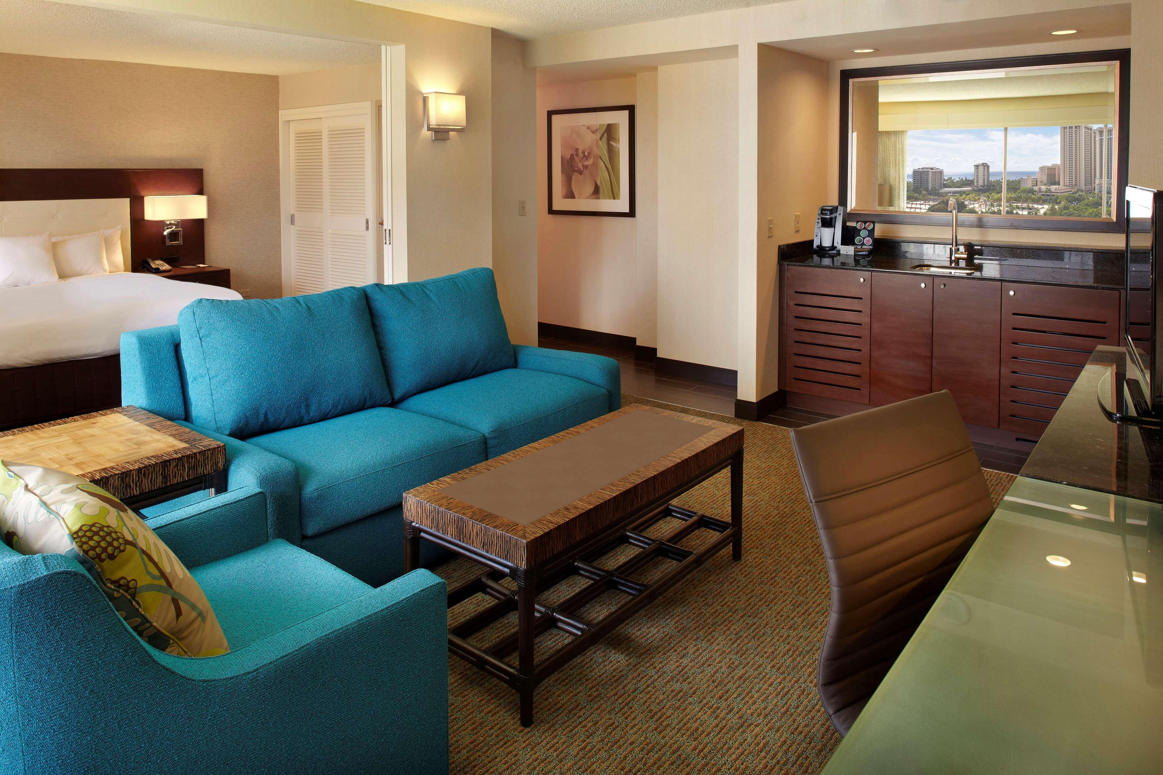 Express Waikiki By Ihg Resort 3*