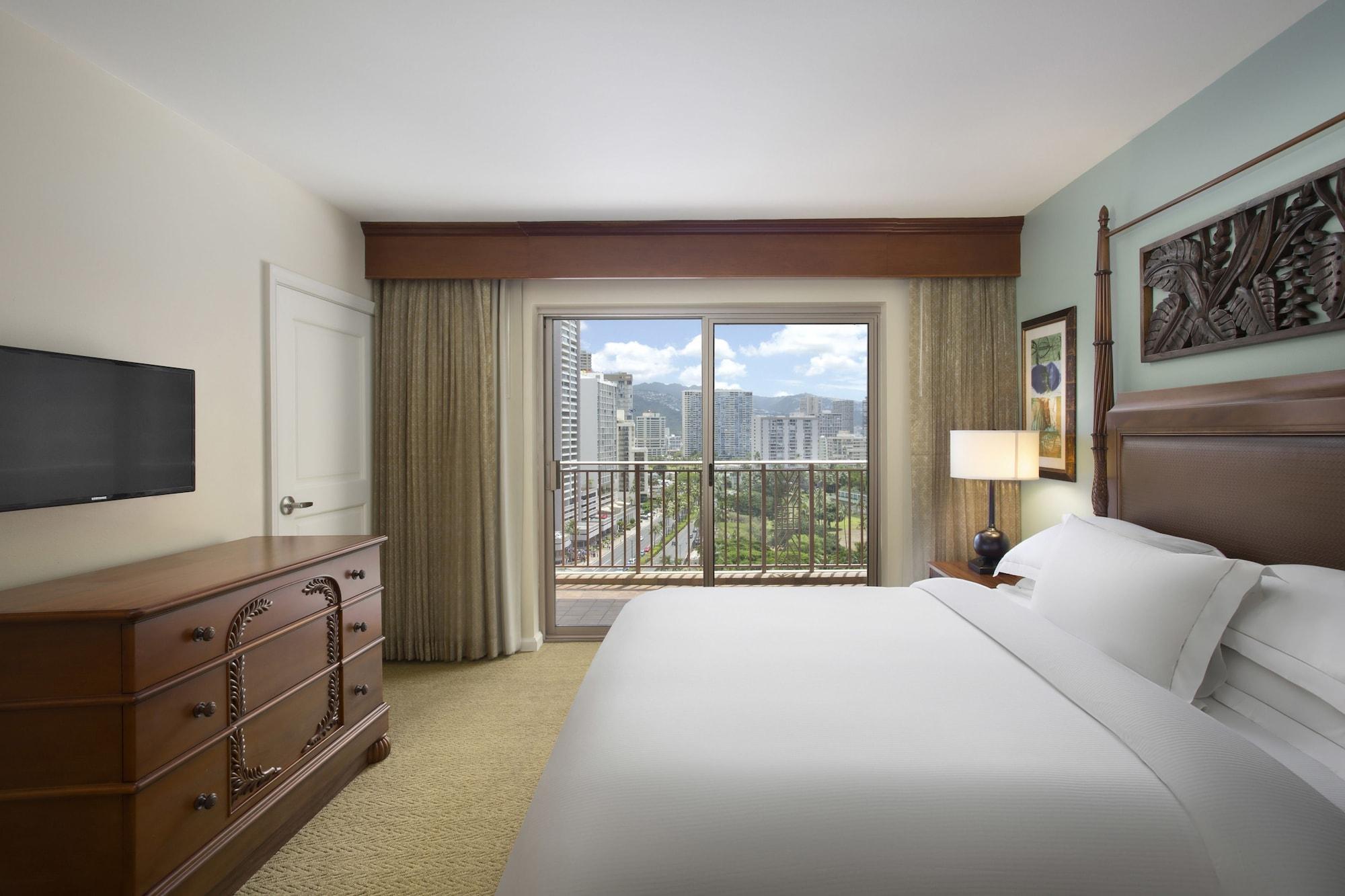 Hilton Grand Vacations Club Grand Waikikian