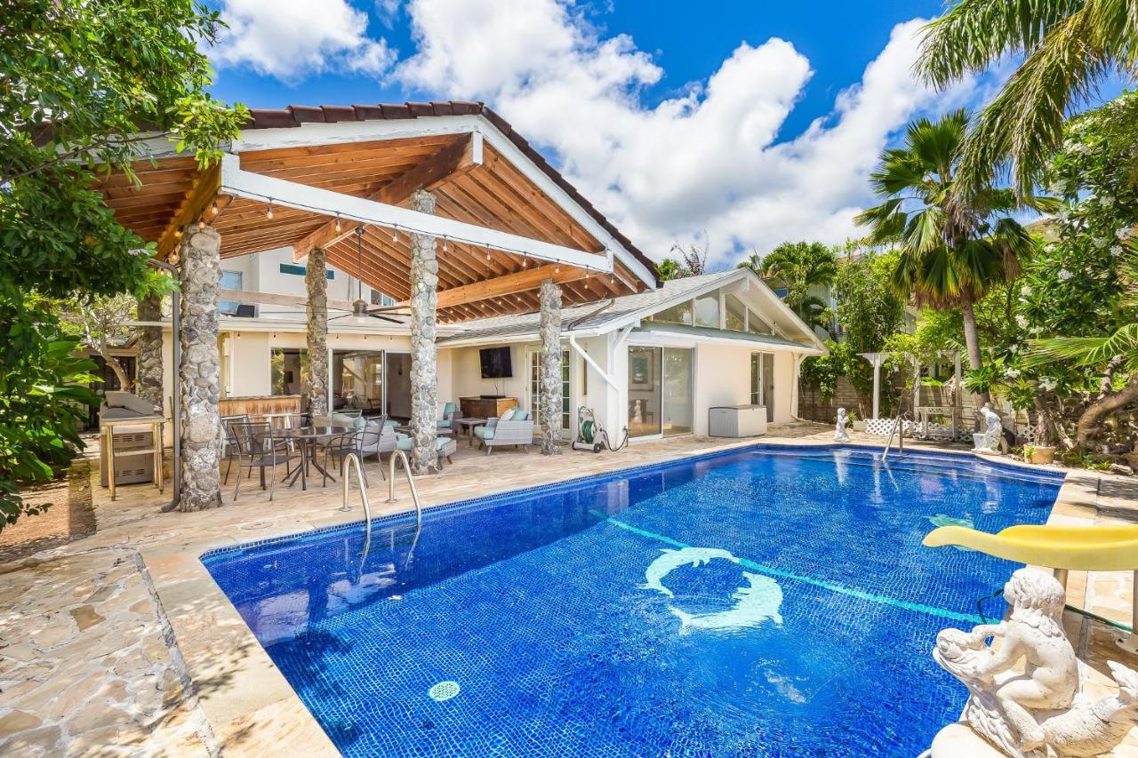 Tranquil Marina Front Pool House Holiday home *