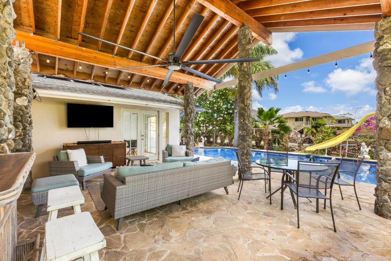 Tranquil Marina Front Pool House Holiday home