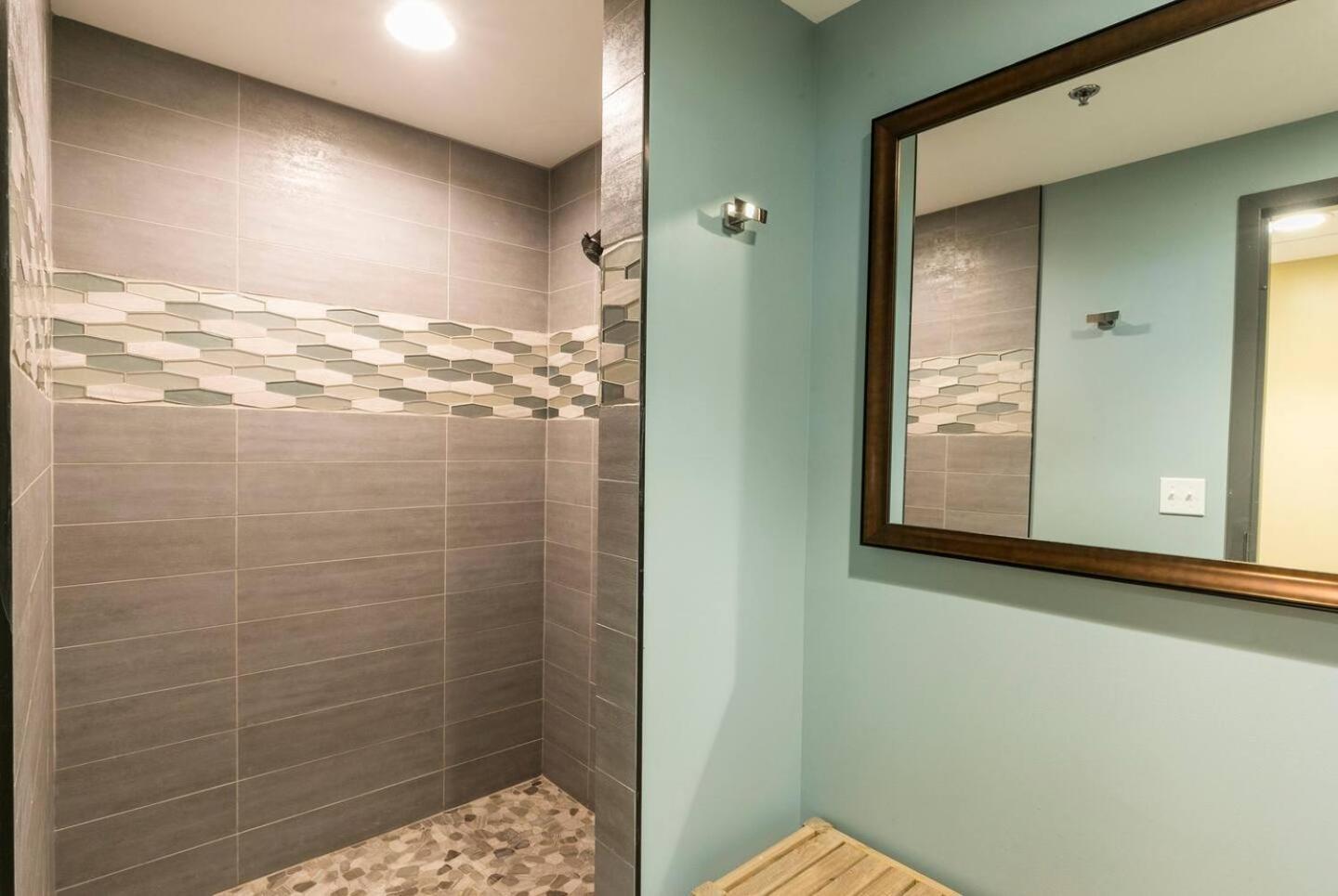 Aparthotel High Floor Luxury Oceanfront At Waikiki Tower