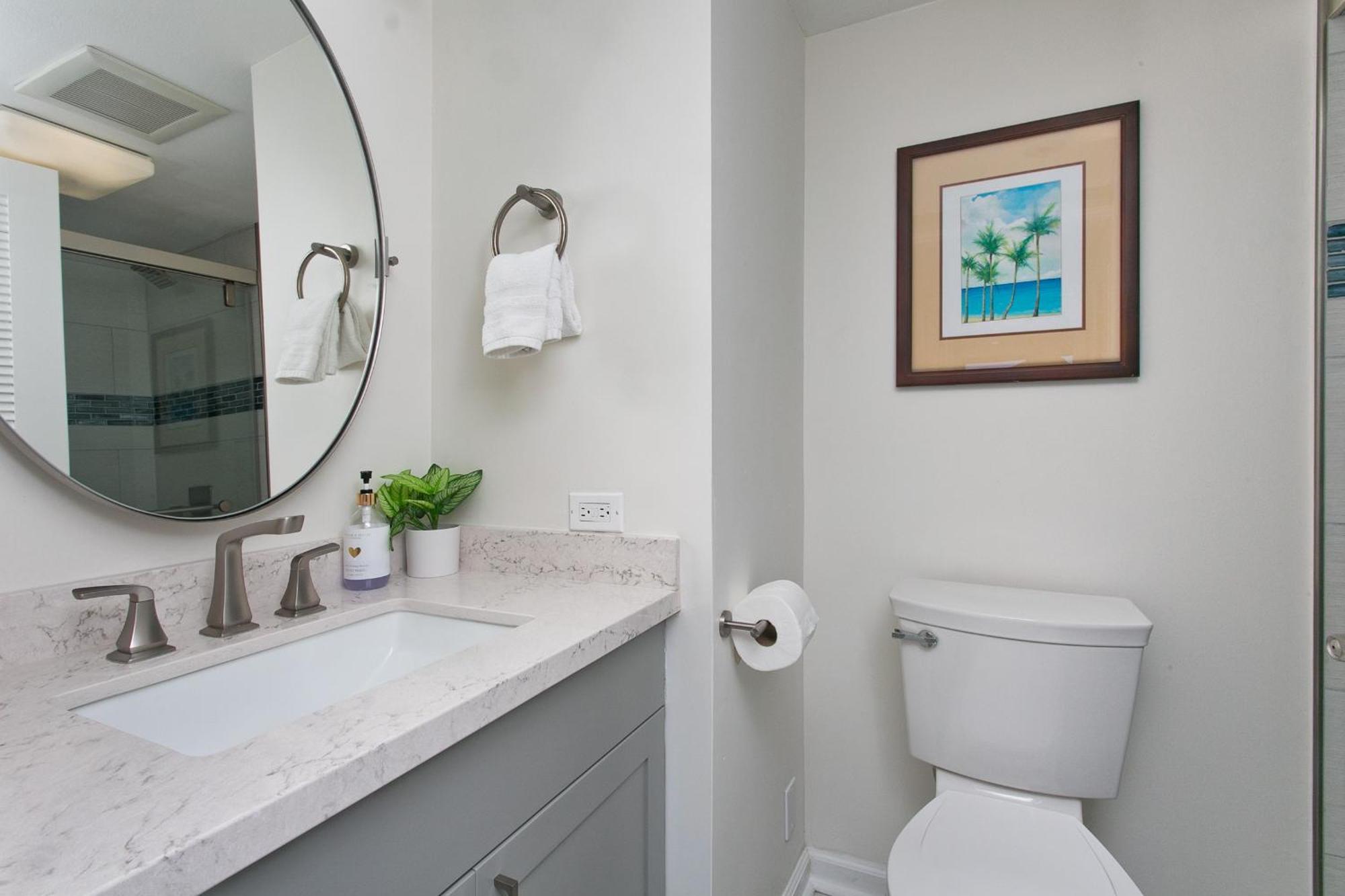 High Floor Luxury Oceanfront At Waikiki Tower * Honolulu
