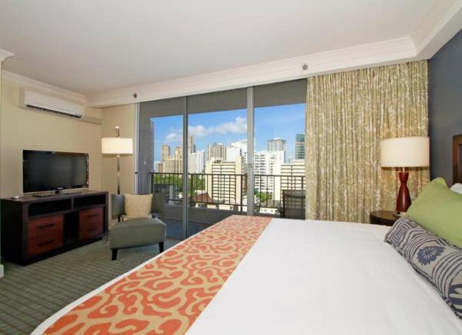 Resort Wyndham Vacation Royal Garden At Waikiki 3*