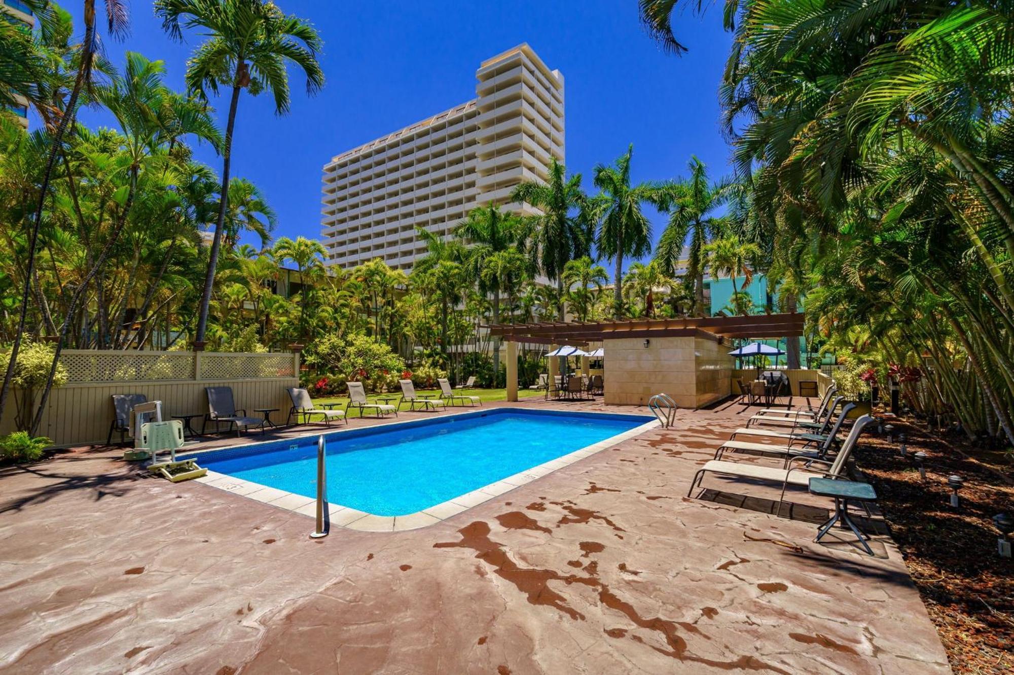 Apartment Oahu Royal Garden At Waikiki 2010 Honolulu