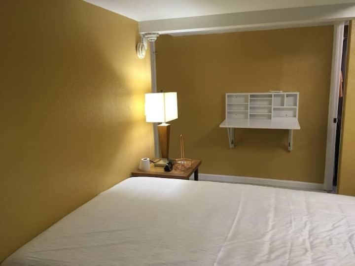 A Cozy At Waikiki Apartment