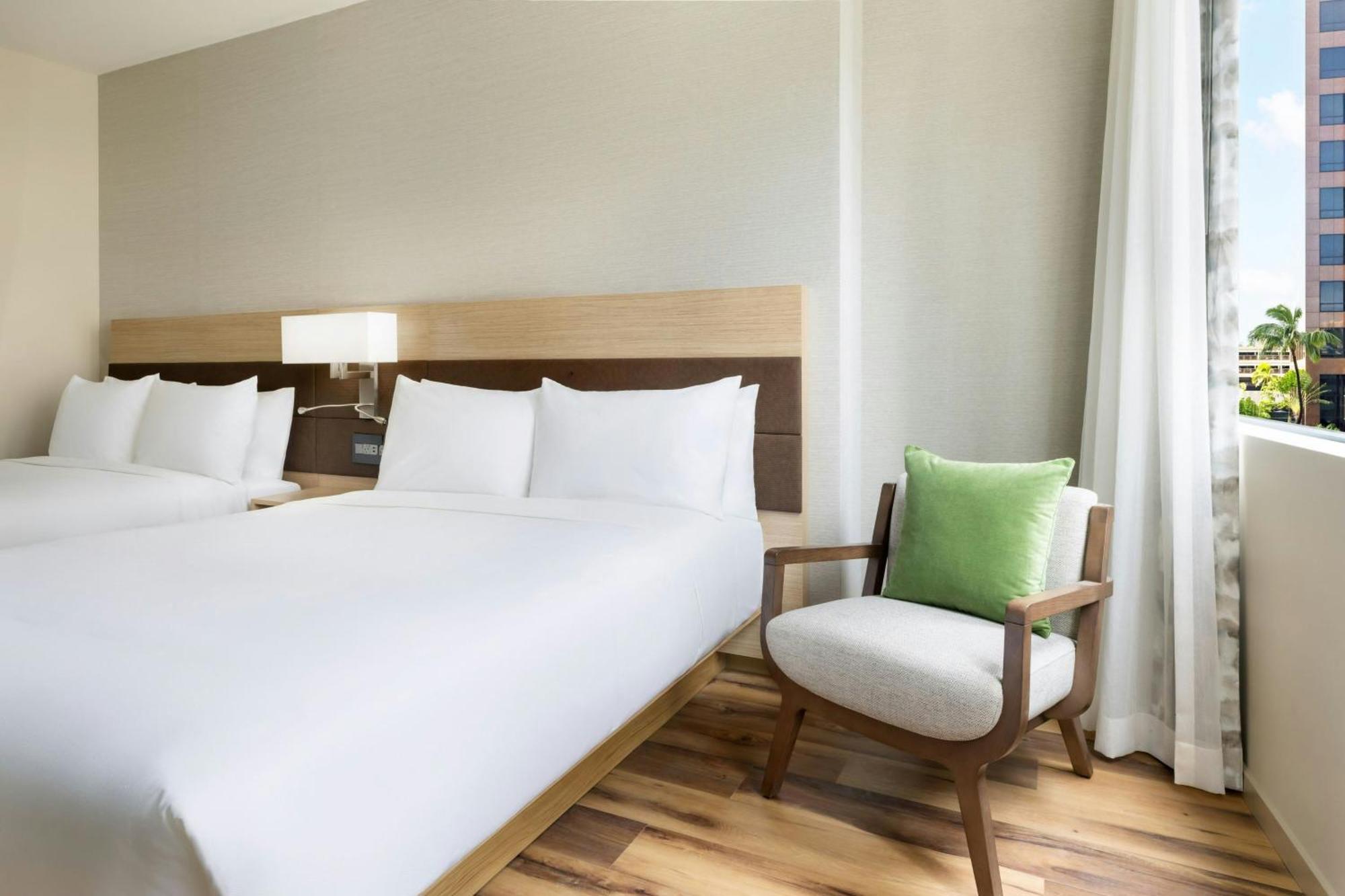 Ac By Marriott Hotel Honolulu