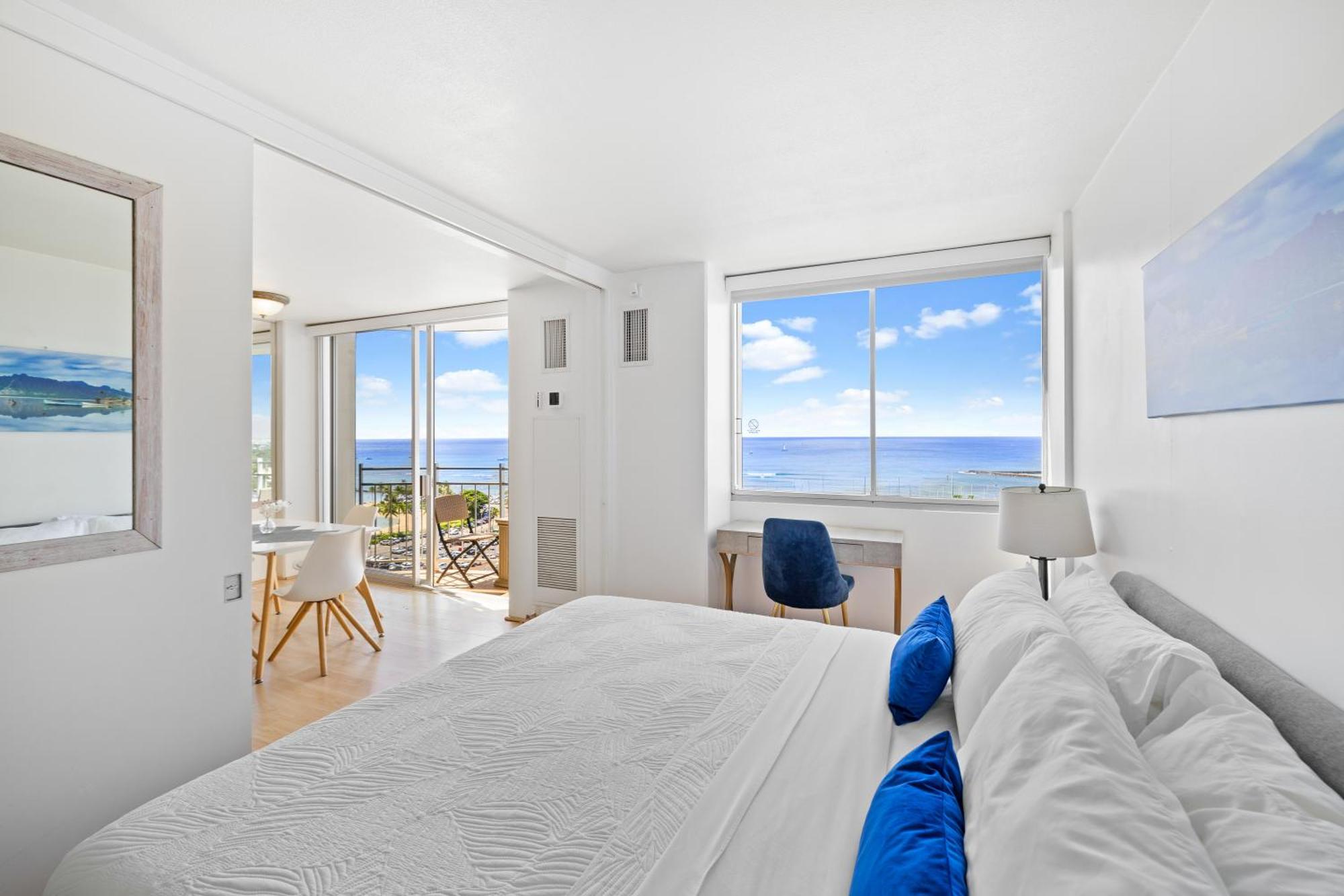 Ilikai Marina 1 Bedroom Apartment