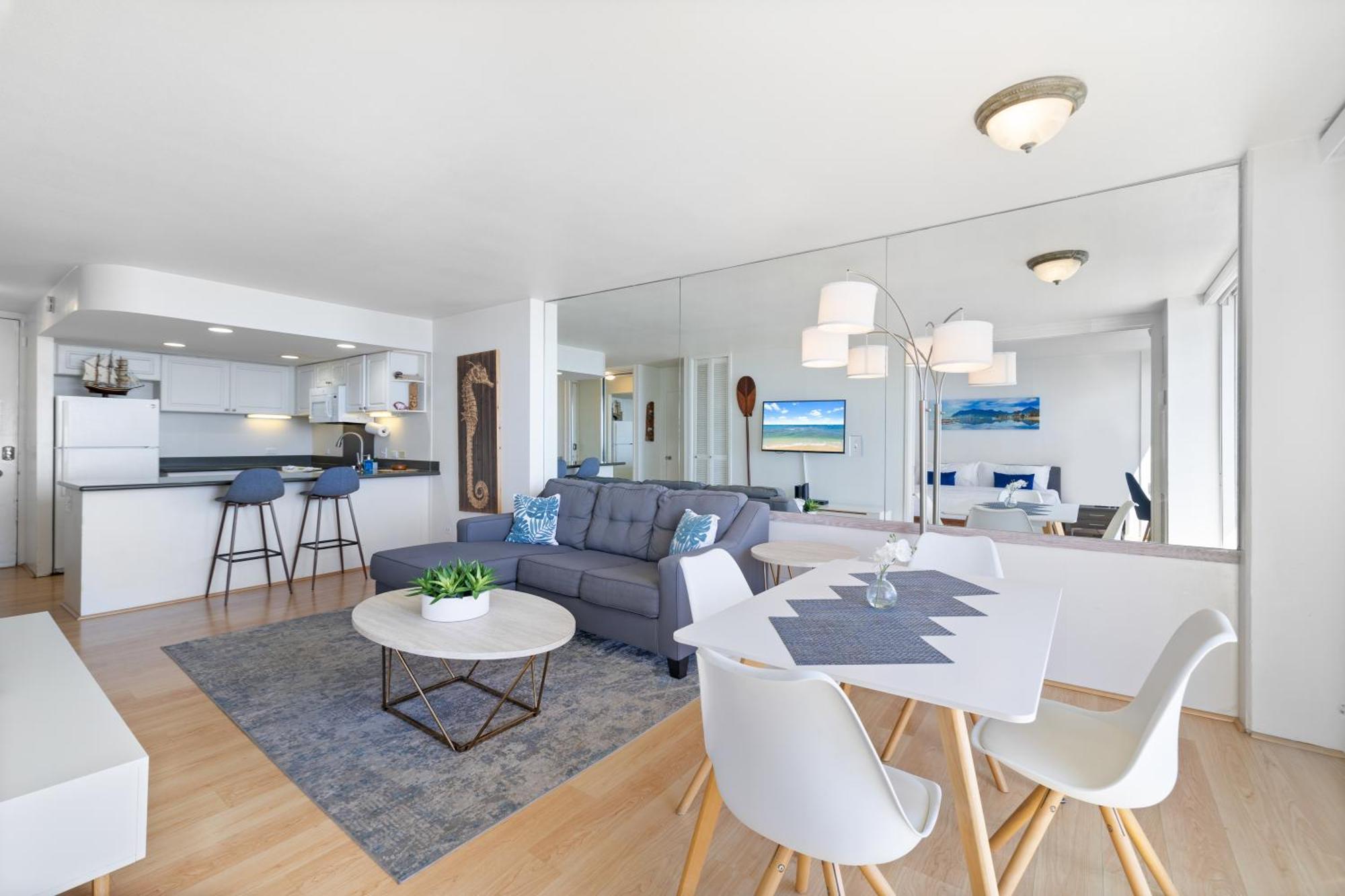 Ilikai Marina 1 Bedroom *