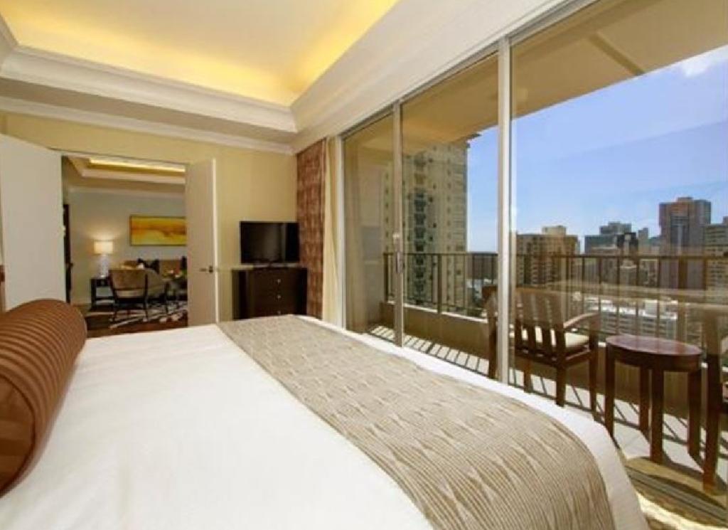 Resort Wyndham Vacation Royal Garden At Waikiki 3*