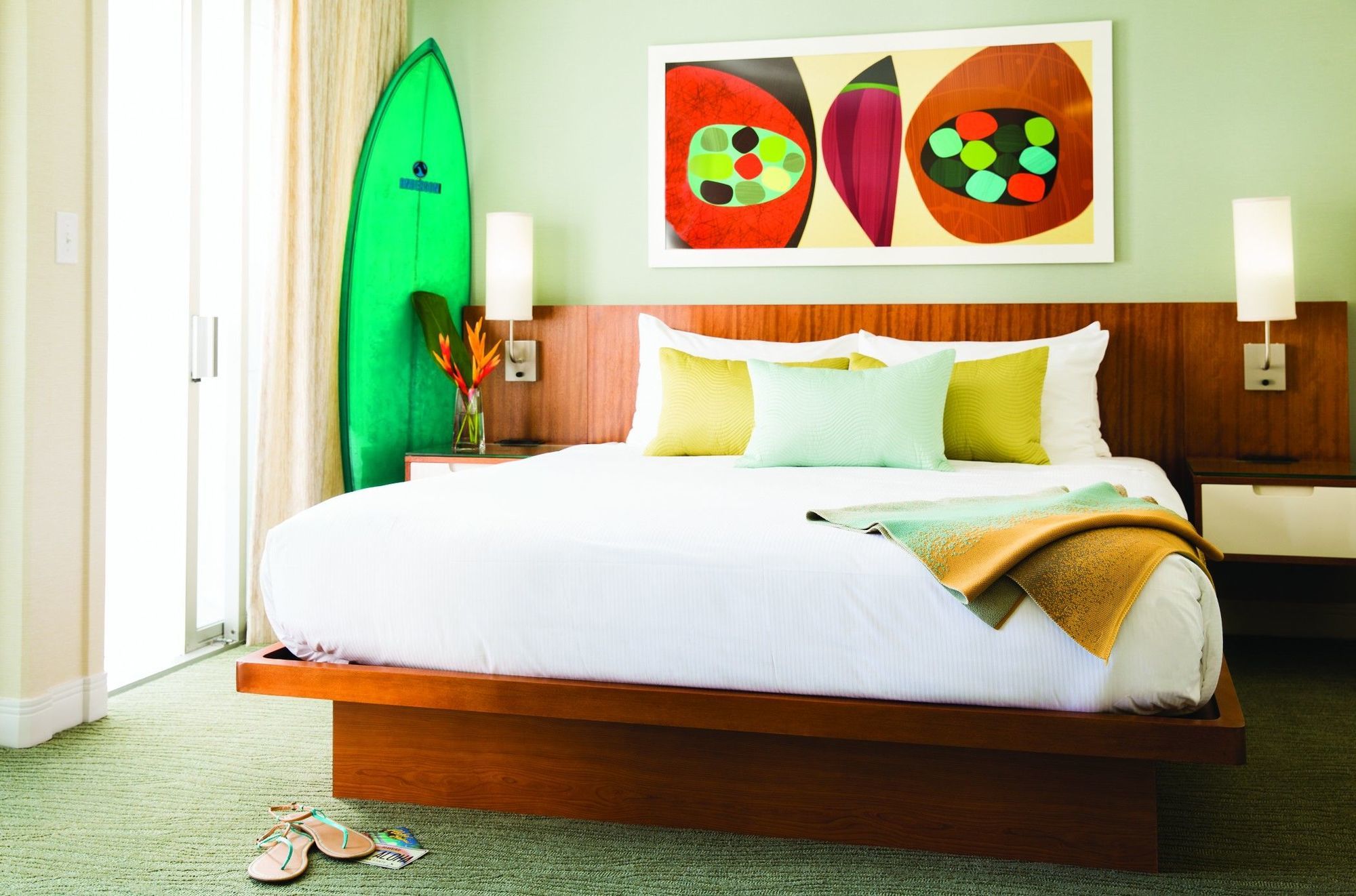 Hotel Shoreline Waikiki