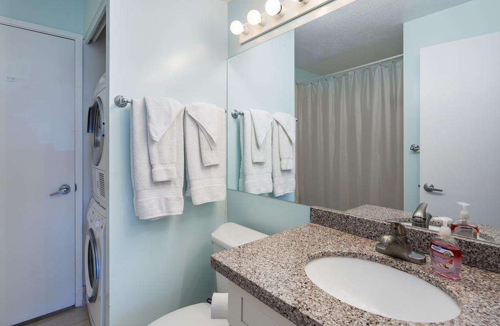 Signature 11 Honolulu