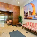 Marina Tower 3702