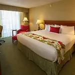 Ramada Plaza By Wyndham Waikiki