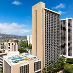 Hilton Waikiki Beach Resort & Spa