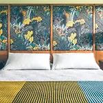 Royal Grove Waikiki
