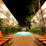 Pacific Marina Inn Airport