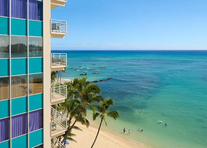 Kaimana Beach Hotel