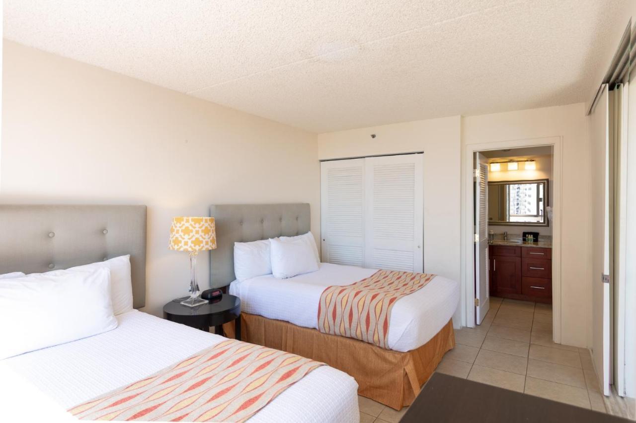 Deluxe Waikiki Banyan - Free Parking & Wifi Honolulu
