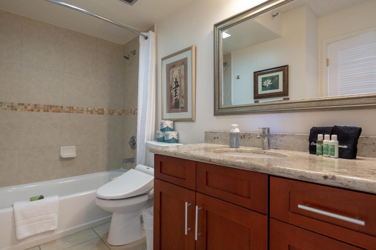Deluxe Waikiki Banyan - Free Parking & Wifi Apartment *