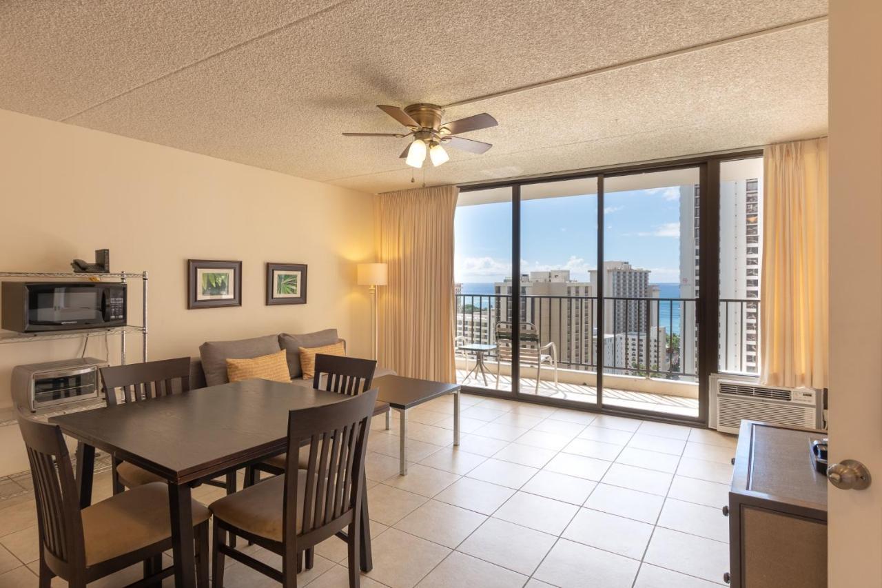 Deluxe Waikiki Banyan - Free Parking & Wifi Apartment Honolulu