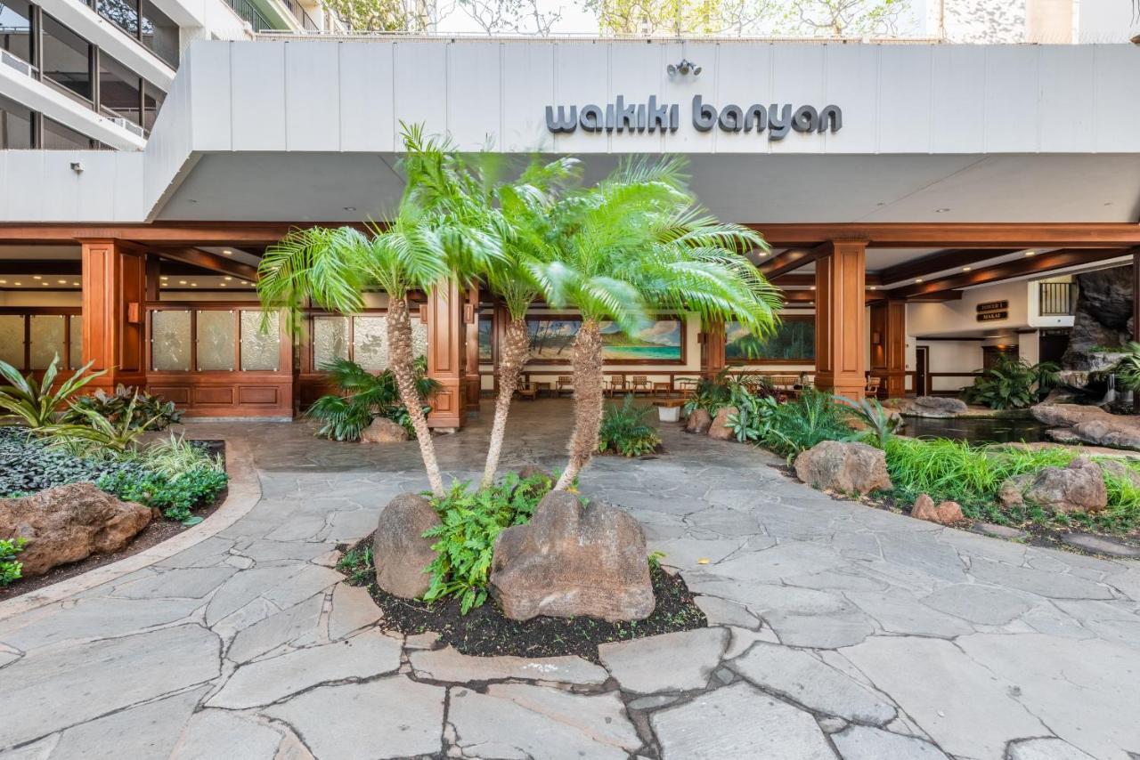 Deluxe Waikiki Banyan - Free Parking & Wifi