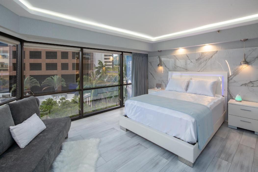 Executive Downtown Free Parking Aparthotel Honolulu