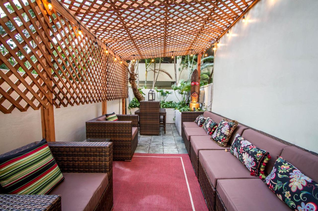Hotel The Equus Honolulu