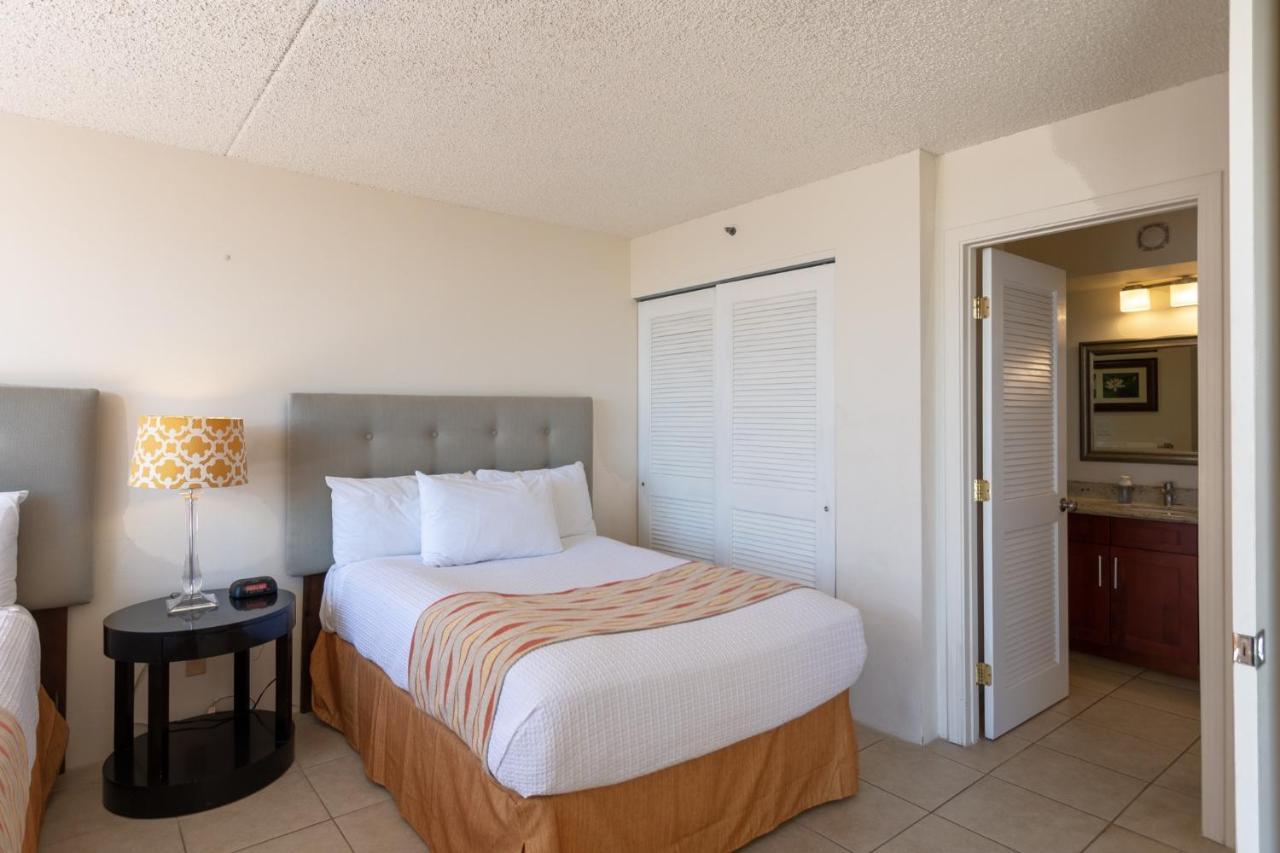 Apartment Deluxe Waikiki Banyan - Free Parking & Wifi *