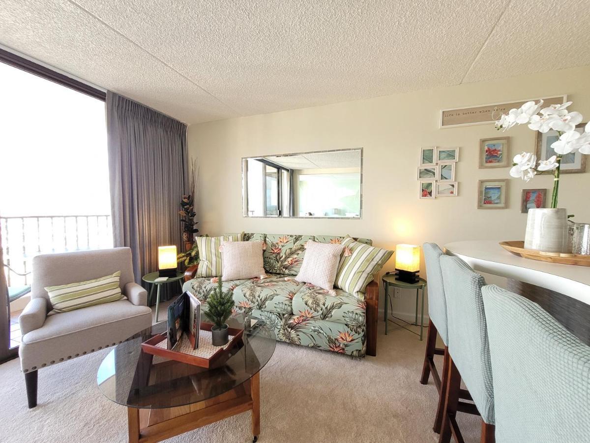 Apartment Mauka At The Waikiki Banyan *