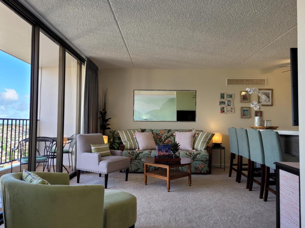 Apartment Mauka At The Waikiki Banyan