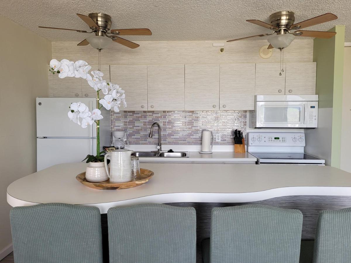 Apartment Mauka At The Waikiki Banyan *