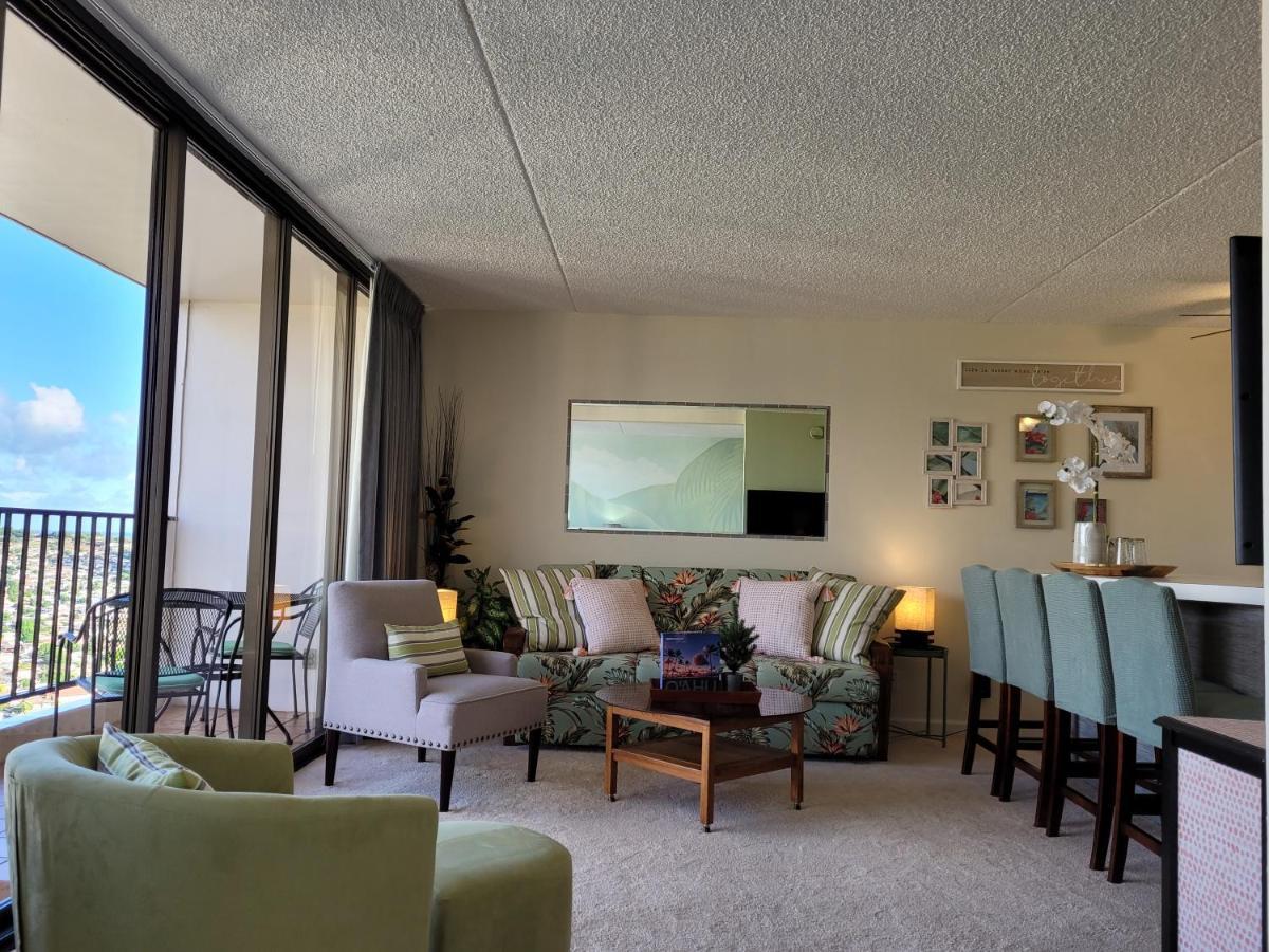 Apartment Mauka At The Waikiki Banyan Honolulu