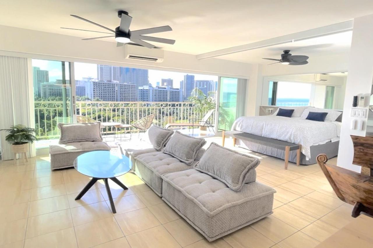 Apartment Waikiki Shore 1116 Beachfront