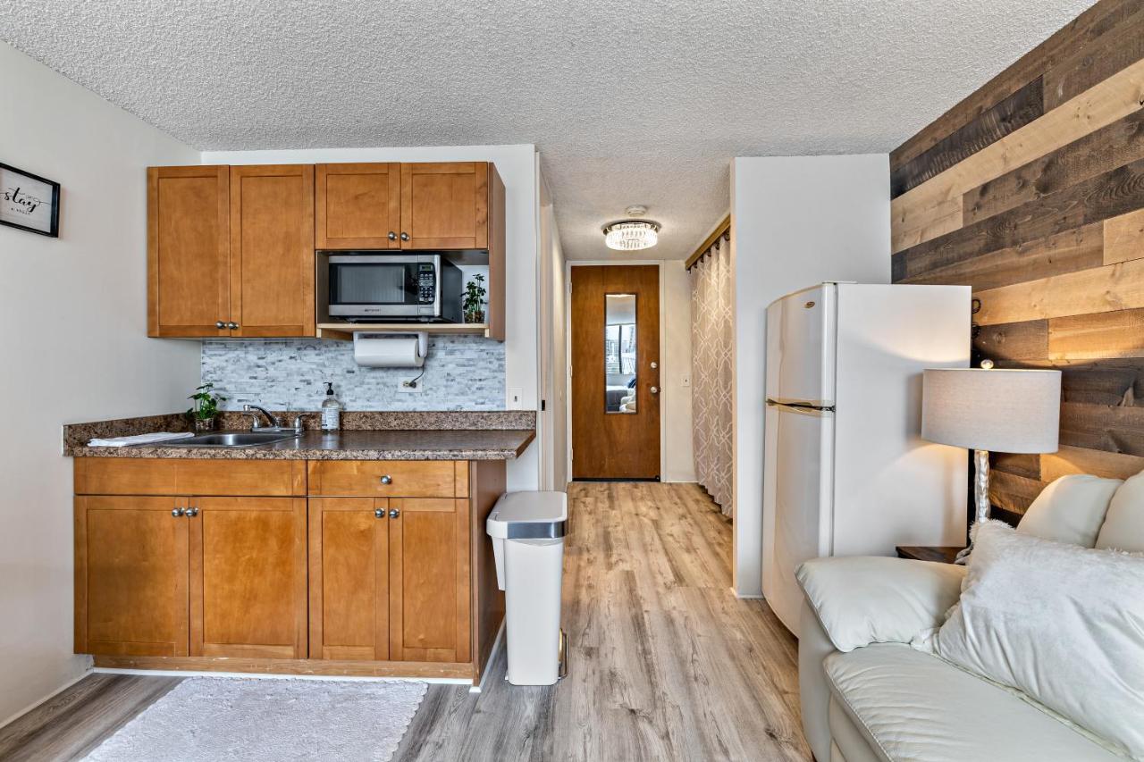 Modern Waikiki Perfect For Getaway! Honolulu
