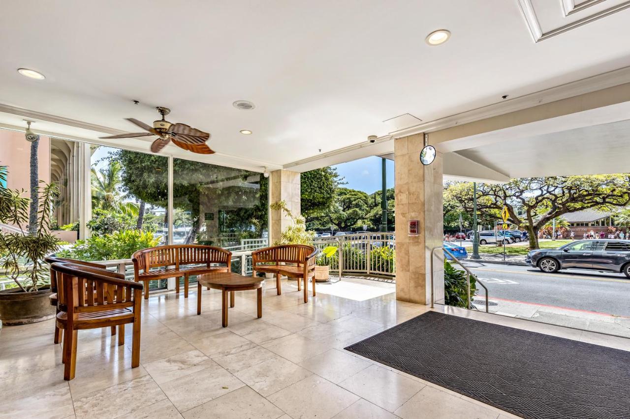 Inviting Waikiki Grand One Block To Beach! * Honolulu