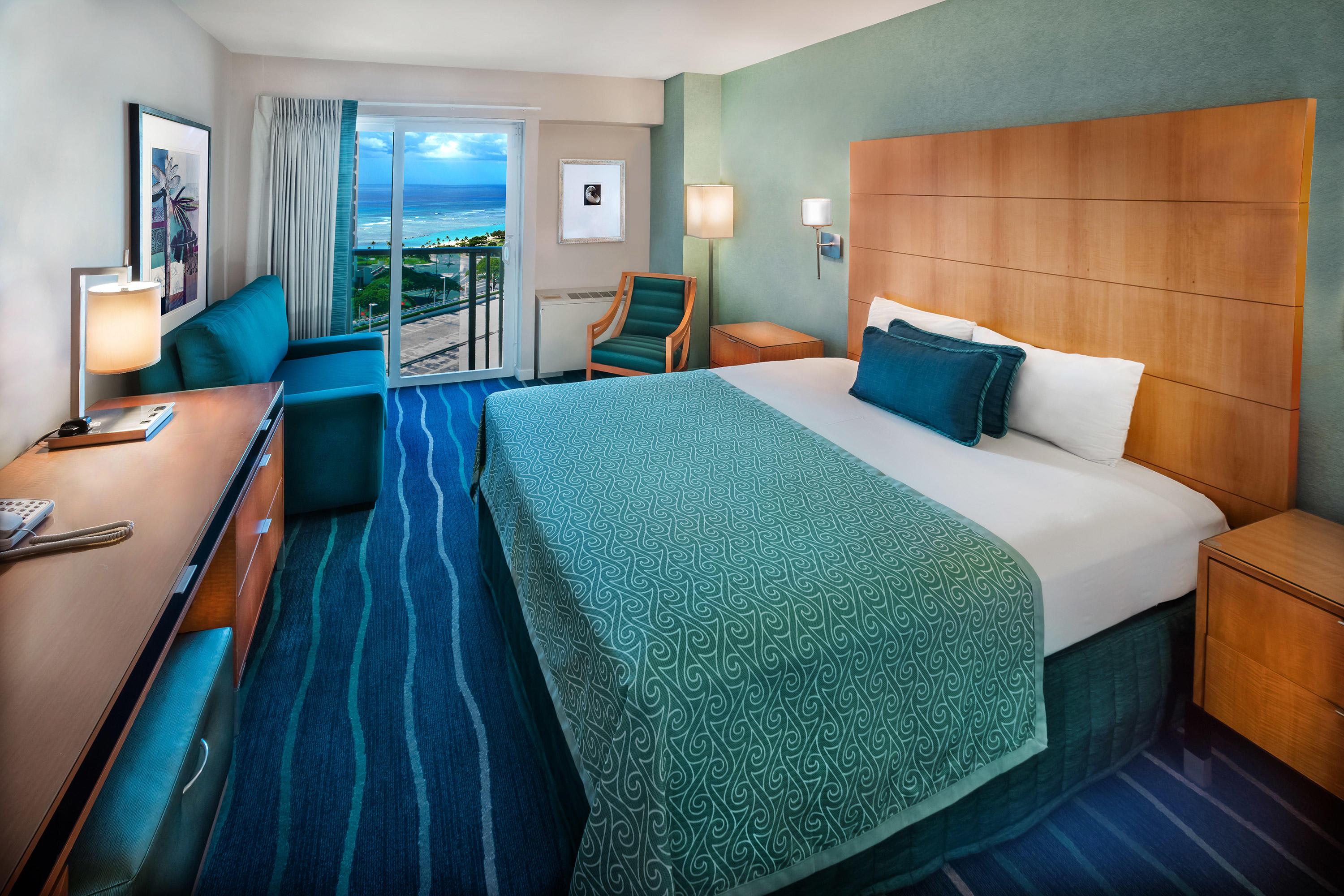 Ala Moana Honolulu by Mantra