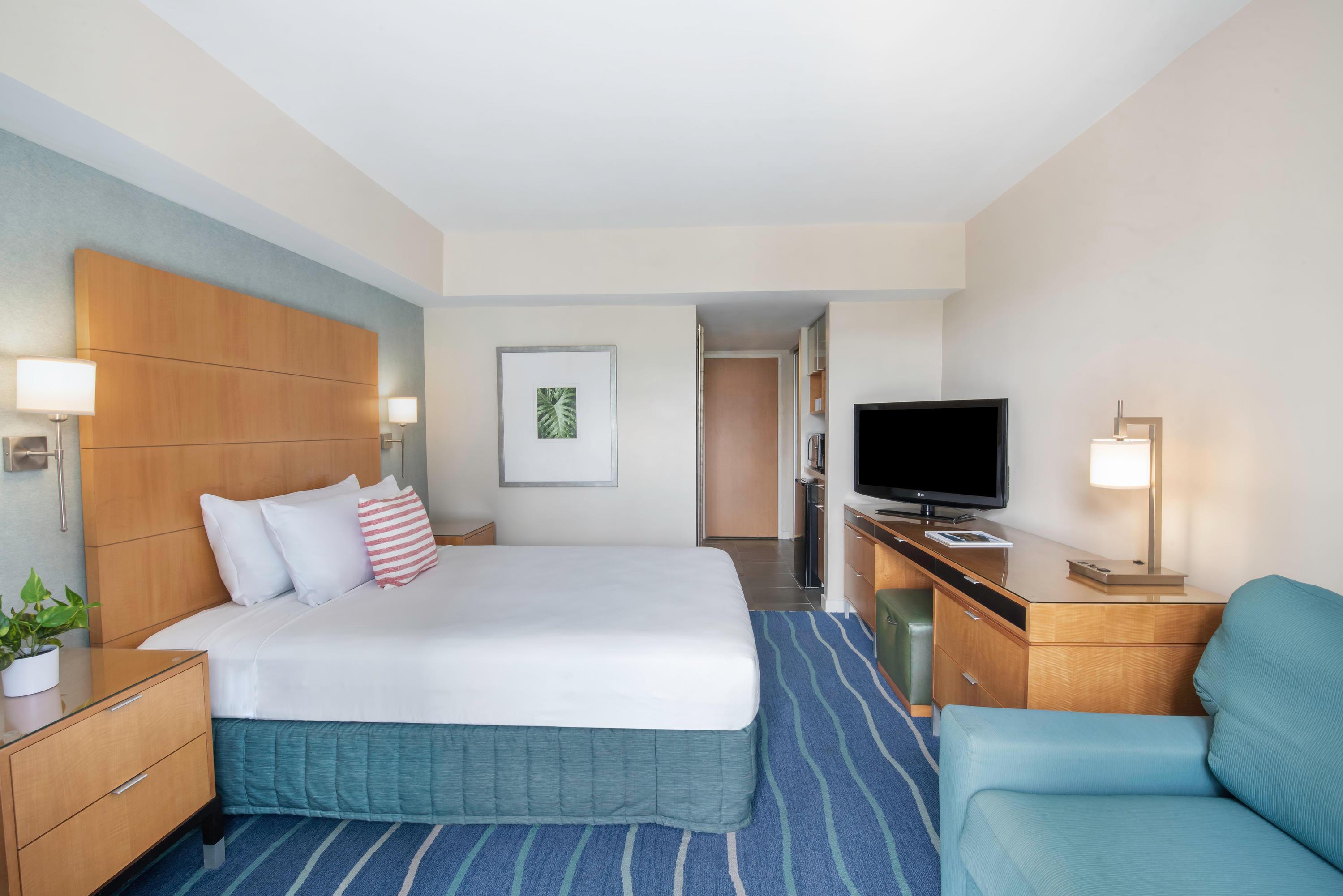 Ala Moana Honolulu by Mantra 3*