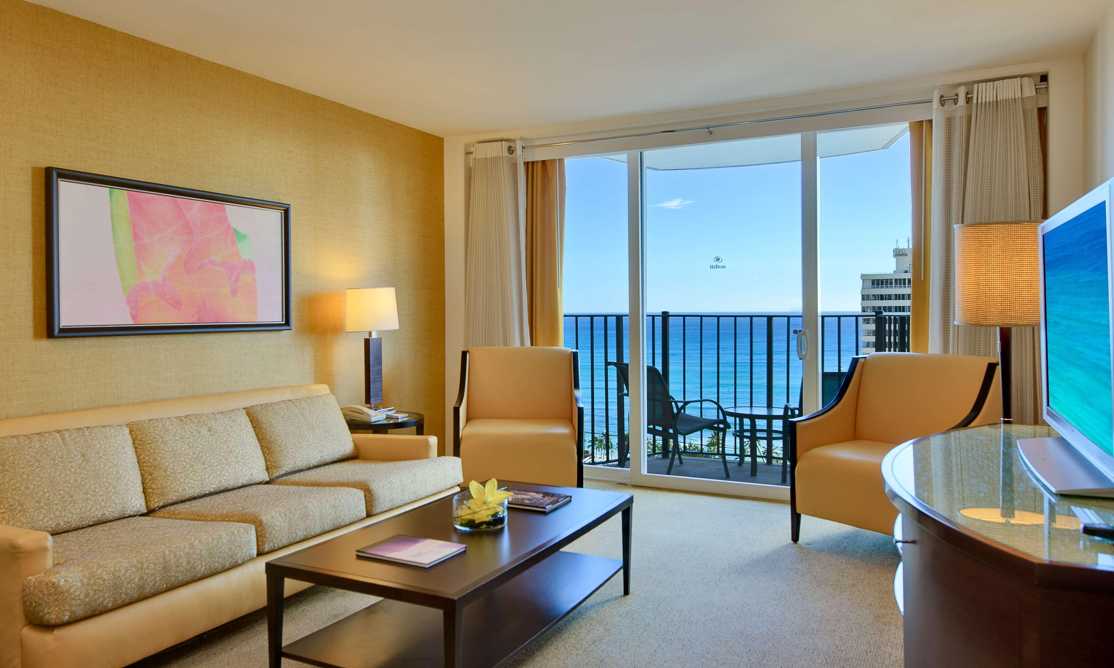 Hilton Waikiki & Resort